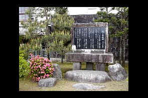 ���β���