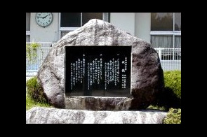 ���β���