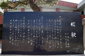 ���β���