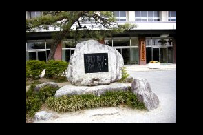 ���β���