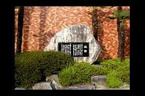 ���β���